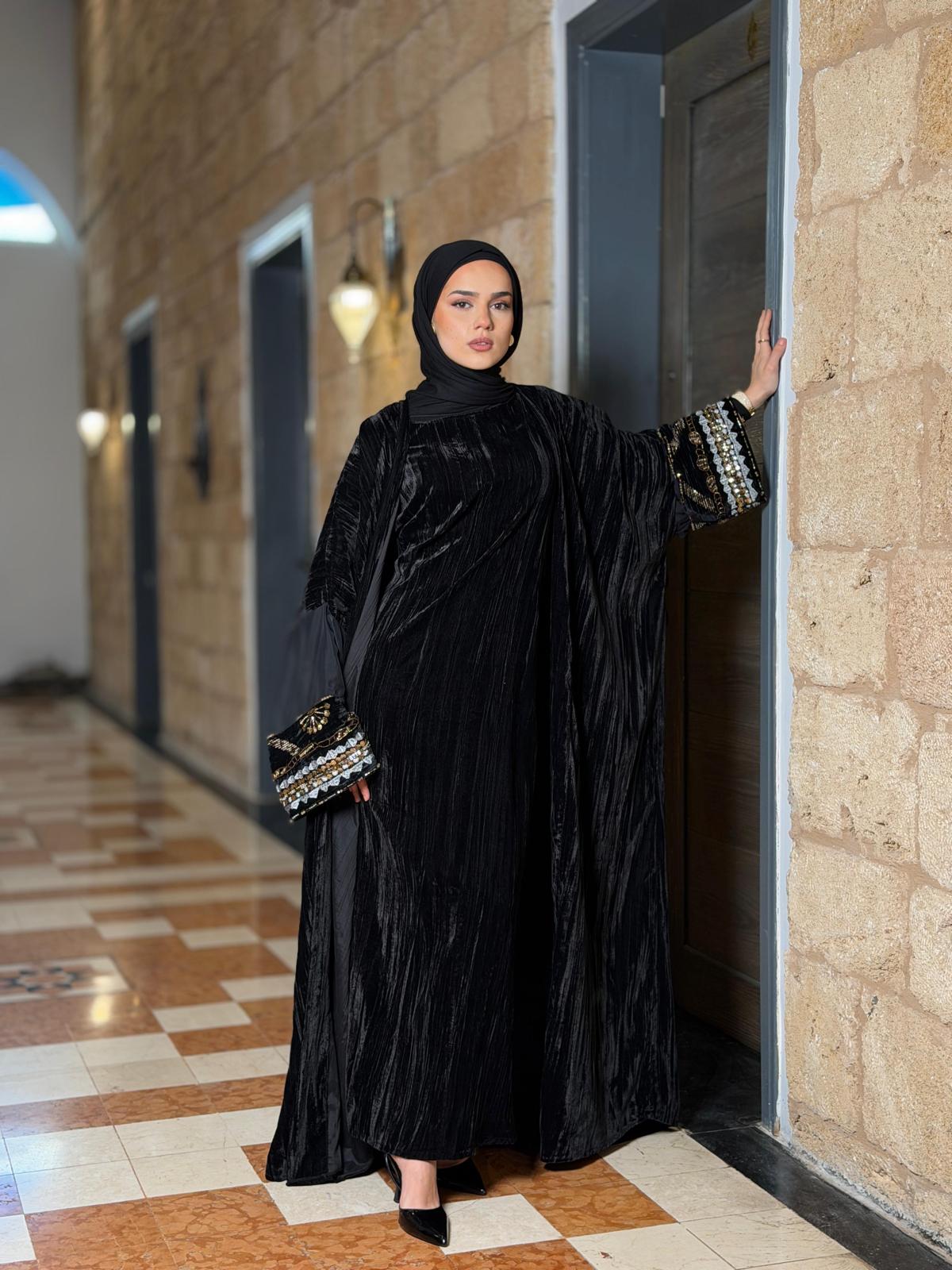 Royal Noir Velvet Abaya