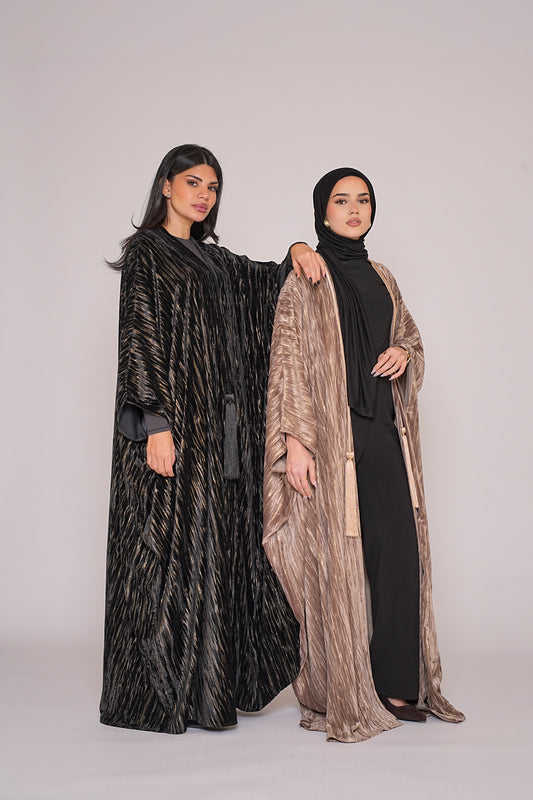 The Velvet Bisht Abaya- Noir
