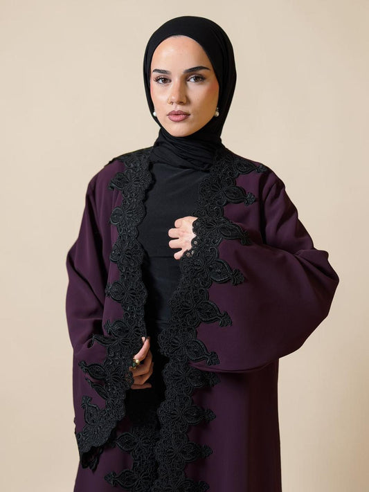 Plum Lace Open Abaya – Signature Edition ✨