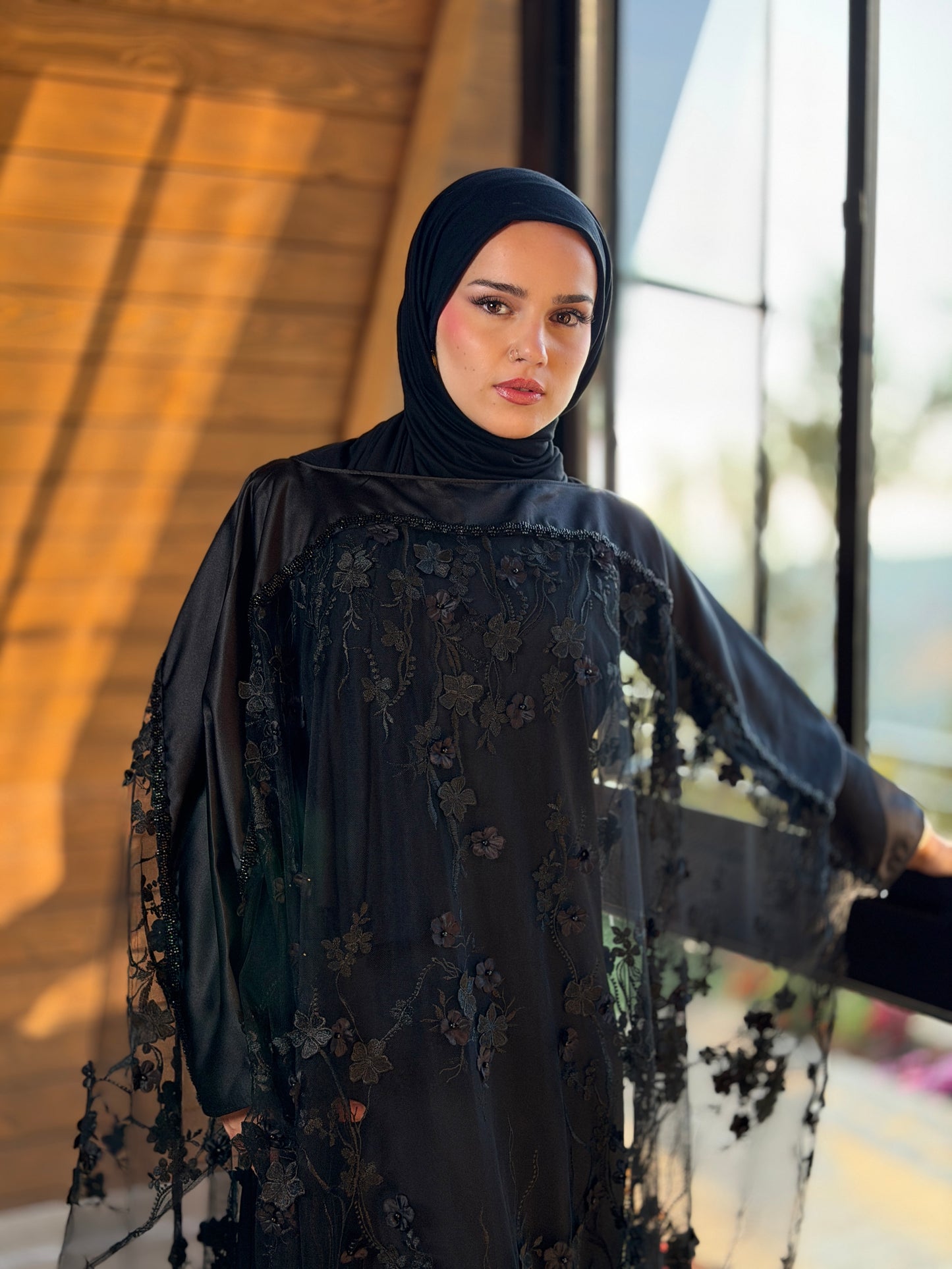 Noura Lace Evening Cape – Black