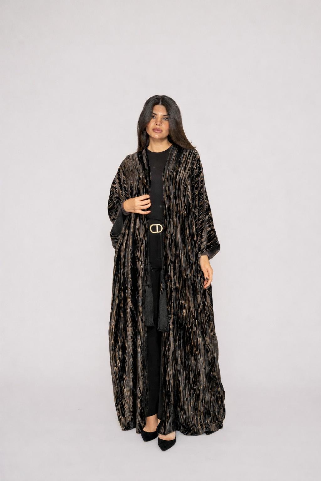 The Velvet Bisht Abaya- Noir