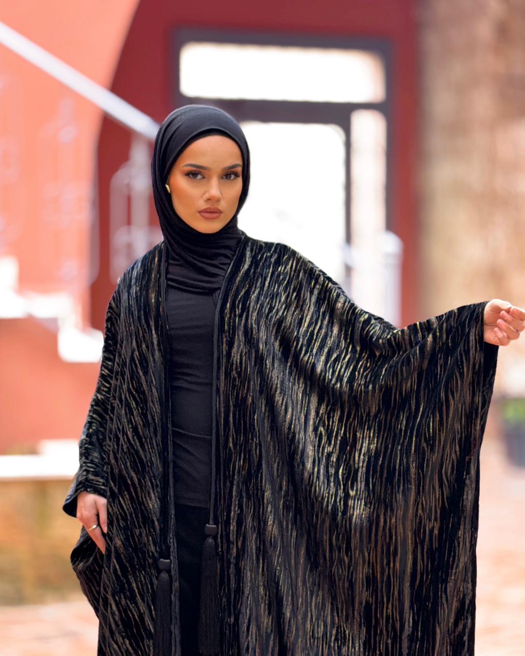 The Velvet Bisht Abaya- Noir