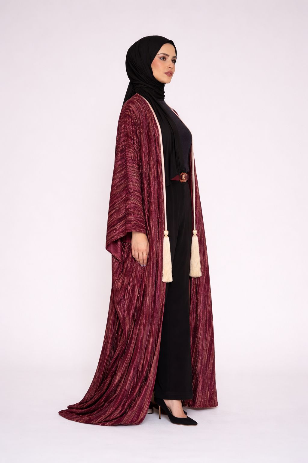 The Velvet Bisht Abaya- Burgundy